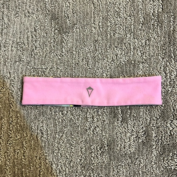 Ivivva Reversible Headband - Picture 1 of 2